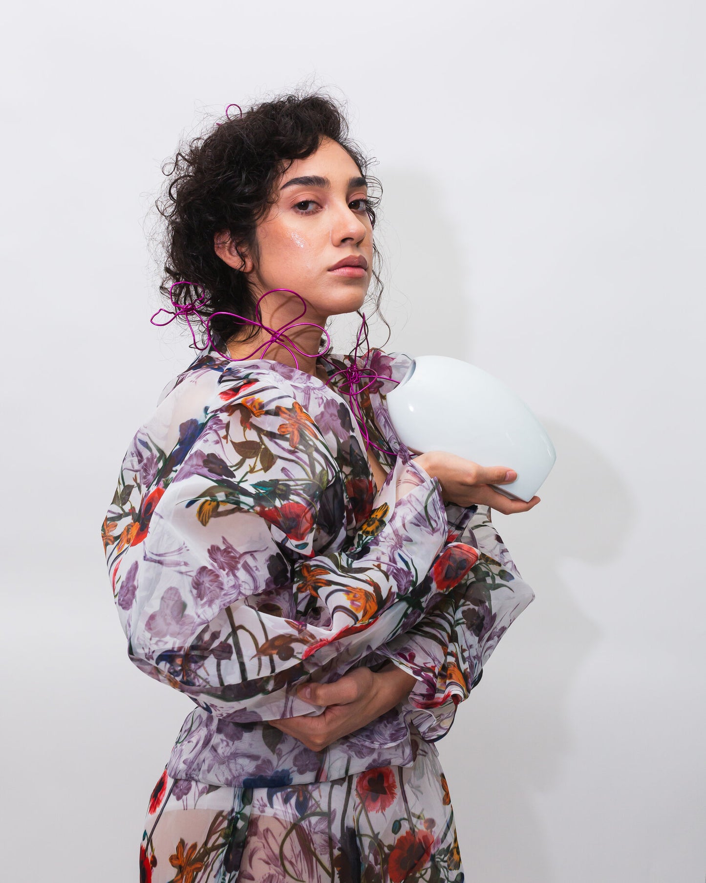 Brooks Oliver Fish Vessel with Red Bottom