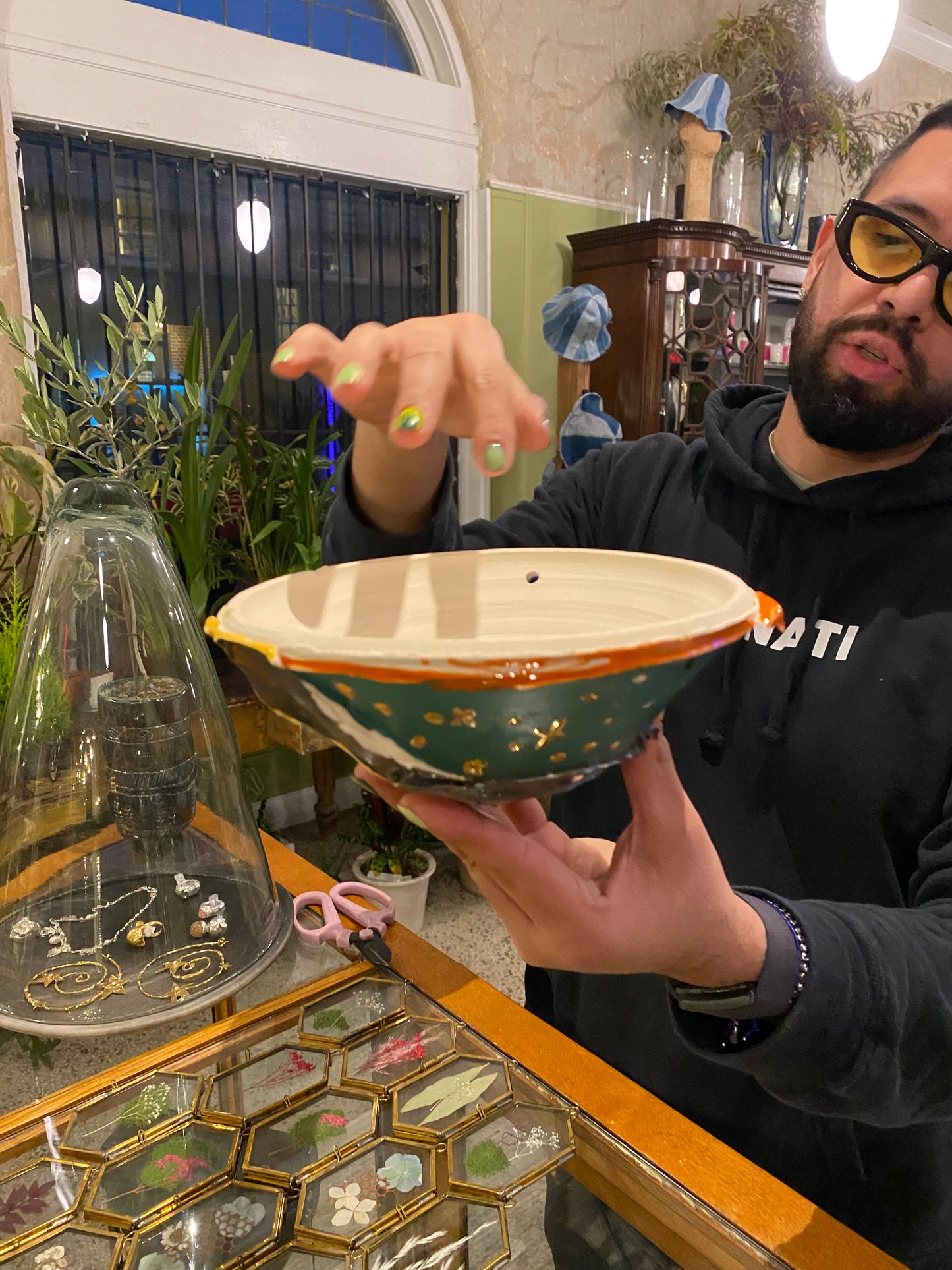 Chase Gamblin Hanging Flower Holder