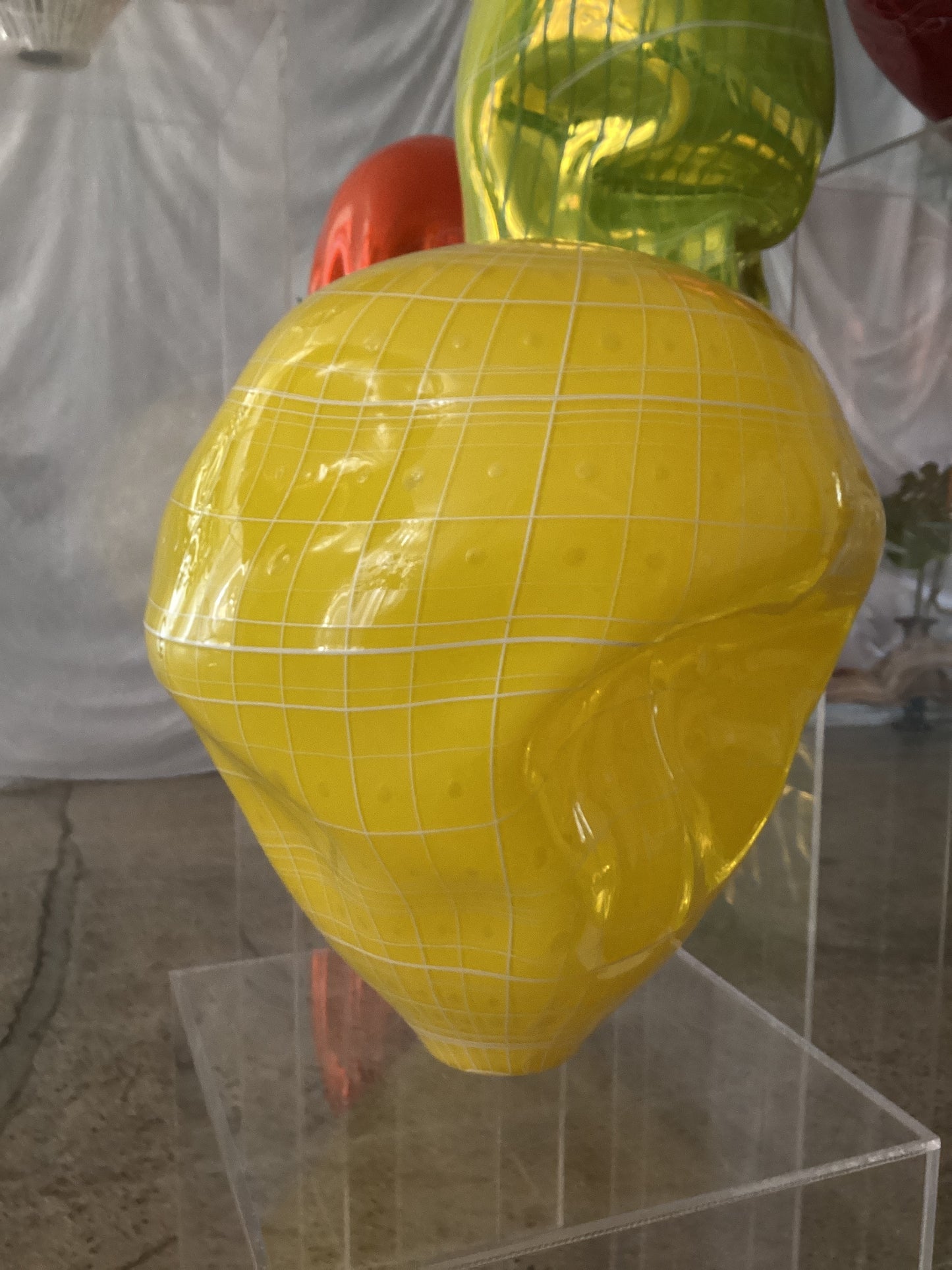 Simon Waranch Blown Glass Yellow Blanket Wiggle (38)