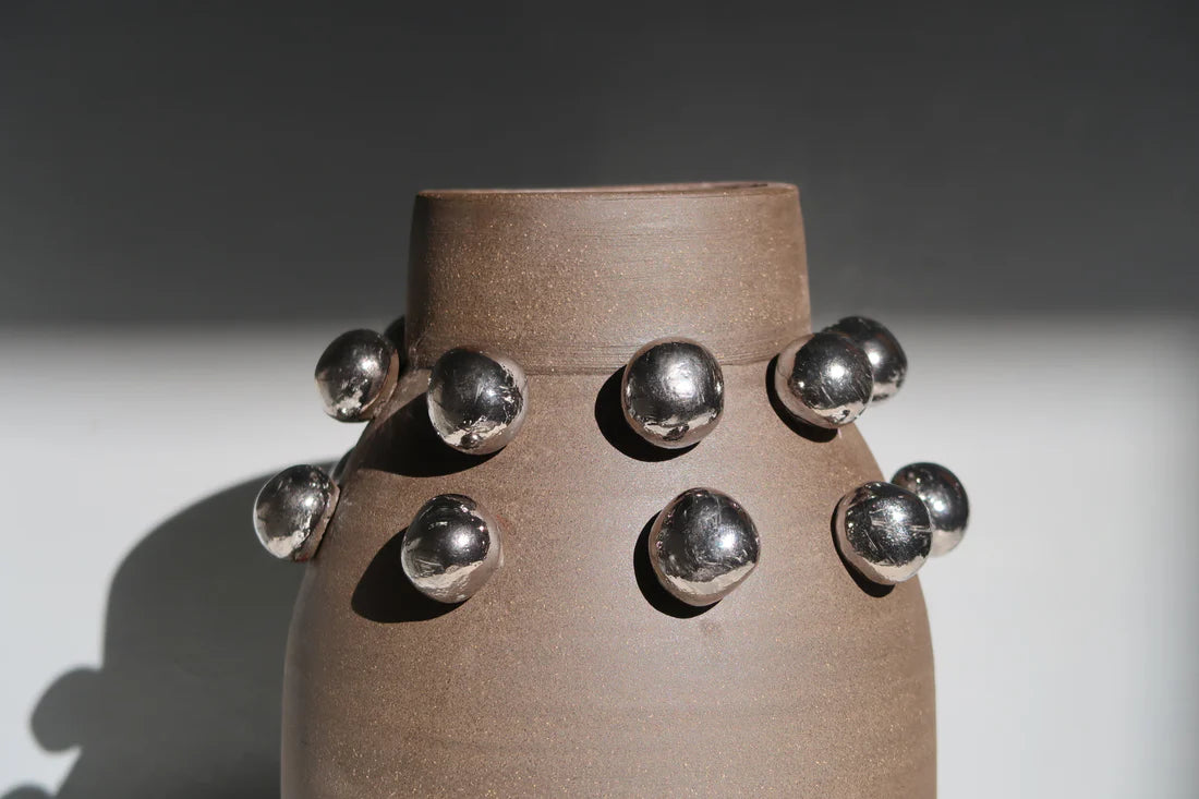 Laira Vase